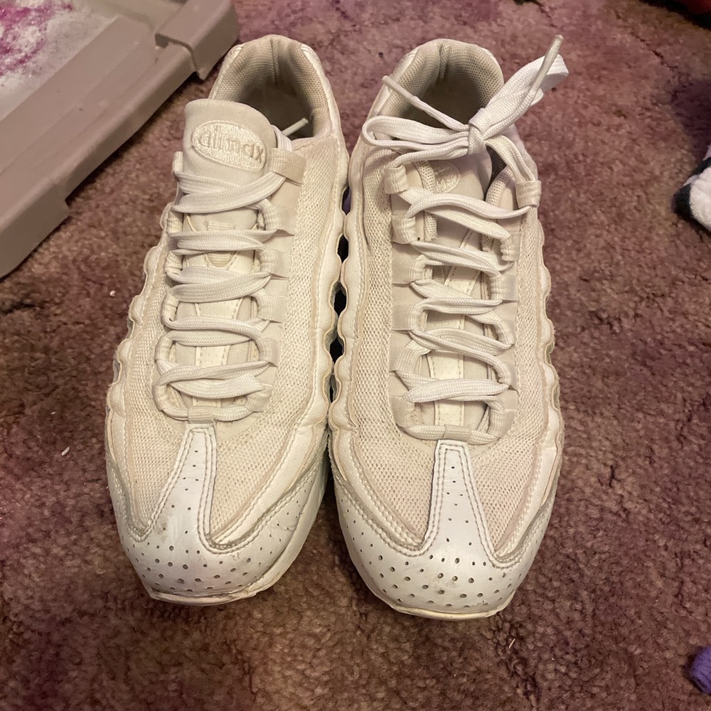 Size 7y Nike AirMax